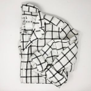 Frank & Eileen Button Down